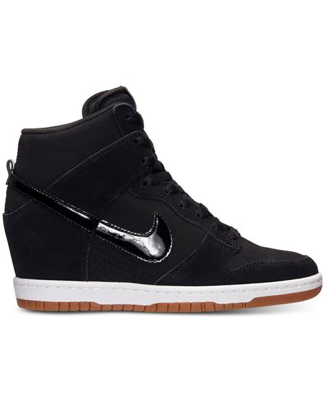 nike dunk sky high zwart wit|nike dunk sky hi women's.